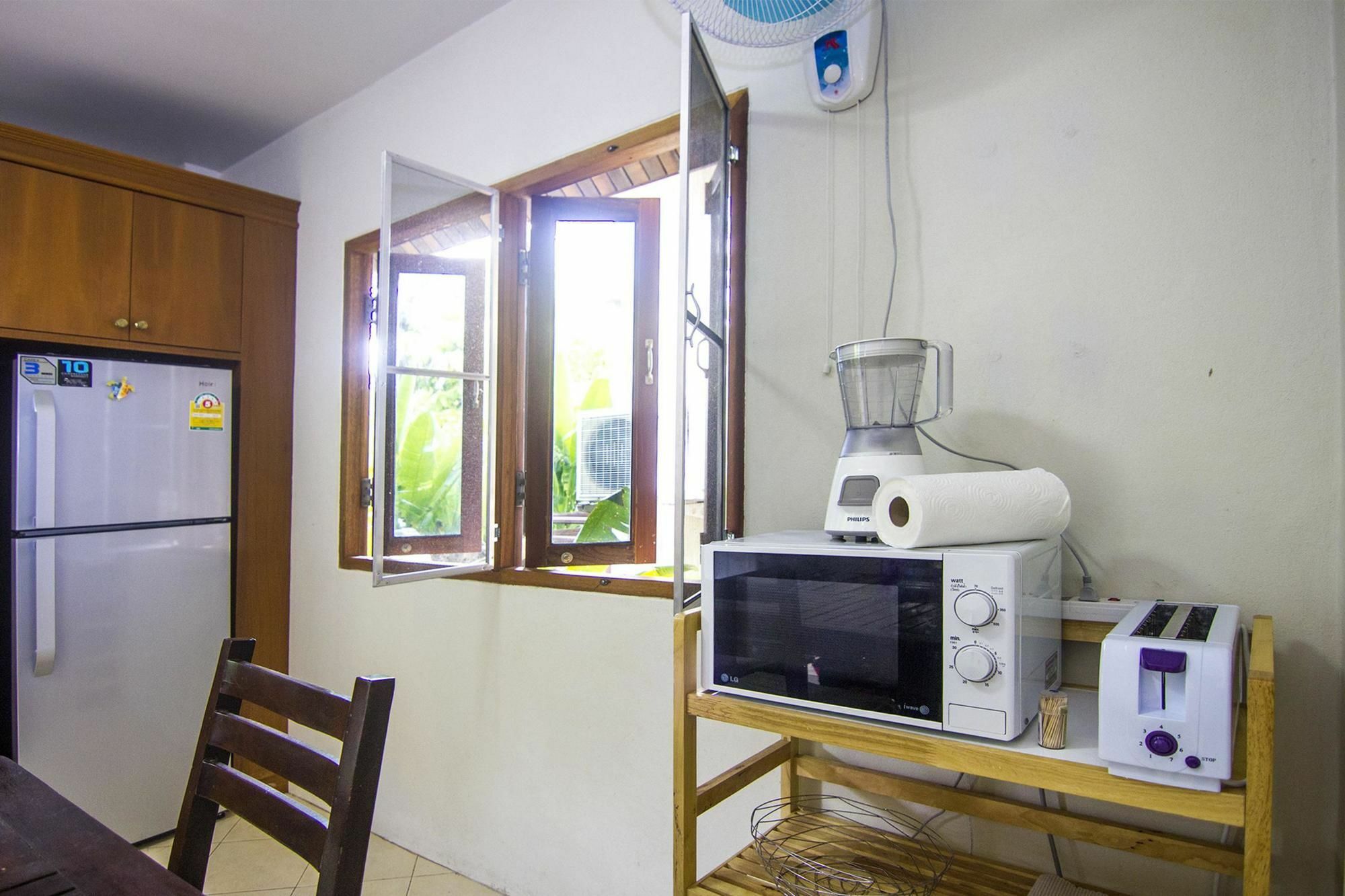 Villa Behind The Phuket Sea المظهر الخارجي الصورة